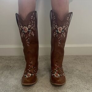 Embroidered Brown Cowboy Boots